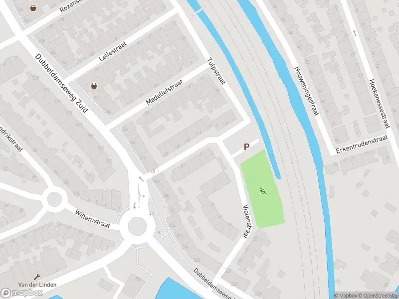 Ambulance met gepaste spoed naar de Anjelierstraat in Dordrecht