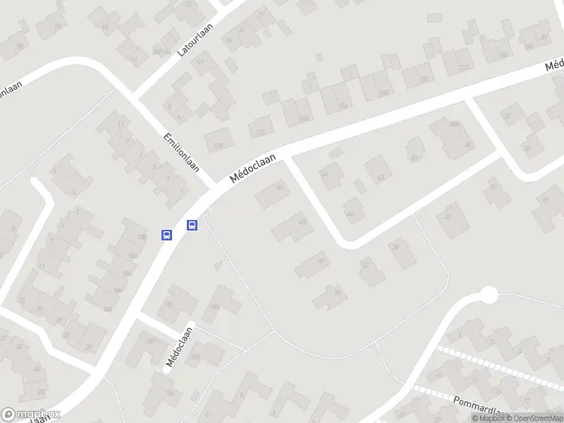 Brandweer met gepaste spoed naar de Médoclaan in Maastricht vanwege een buitenbrand