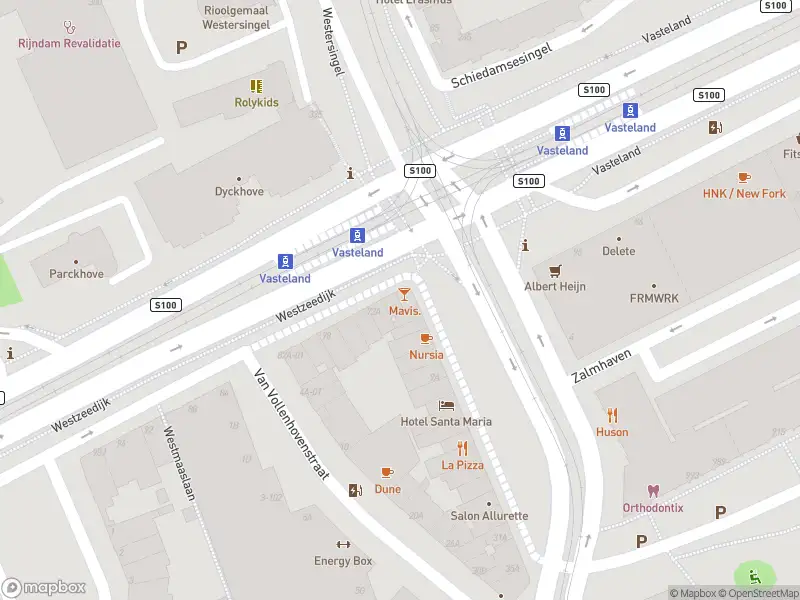 Traumahelikopter naar de Scheepstimmermanslaan in Rotterdam