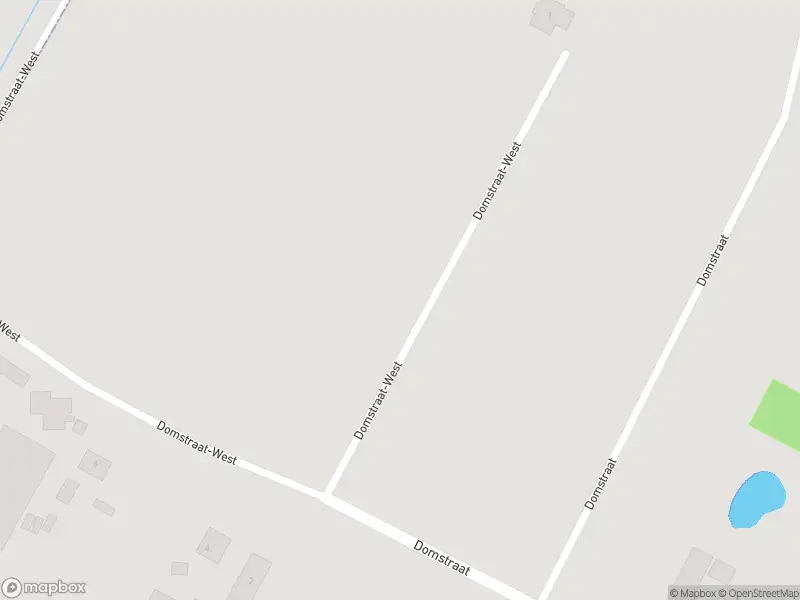 Brandweer met grote spoed naar de Domstraat-West in Nijkerkerveen vanwege gebouwbrand