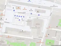 Ambulance met gepaste spoed naar de Stationsplein in Haarlem