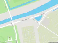 Brandweer naar de Verlengde Aarkade in Alphen aan den Rijn vanwege voertuigen te water