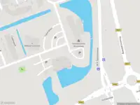 Ambulance met gepaste spoed naar de Teylersplein in Nieuwveen