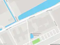 Ambulance met grote spoed naar de Coldenhovelaan in Maasland