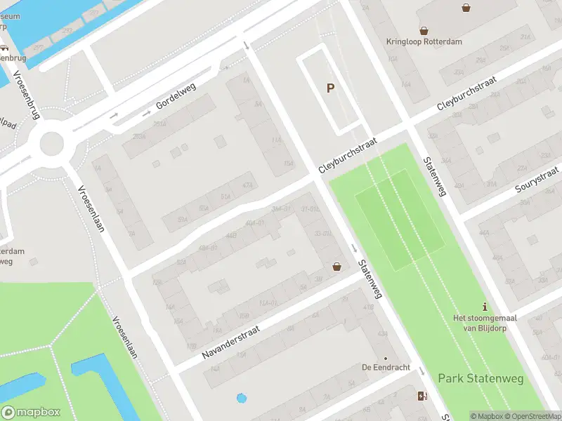 Ambulance met grote spoed naar de Cleyburchstraat in Rotterdam