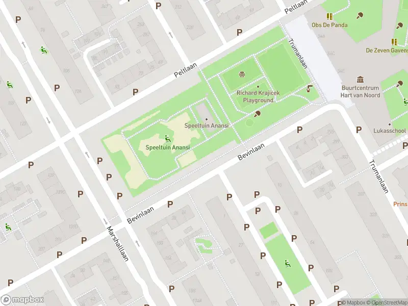 Ambulance, brandweer en politie met grote spoed naar de Adenauerlaan in Utrecht vanwege waarnemen gaslucht