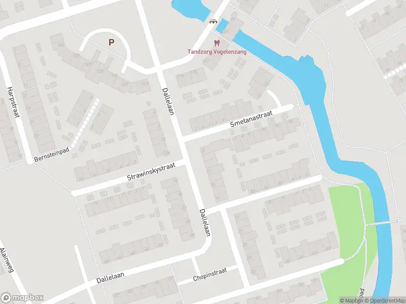 Ambulance met grote spoed naar de Dallelaan in Spijkenisse