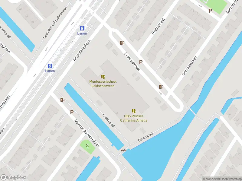 Ambulance met grote spoed naar de Cicerostrook in 's-Gravenhage