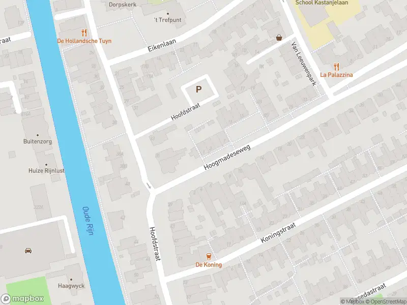 Ambulance met grote spoed naar de Van Leeuwenpark in Leiderdorp