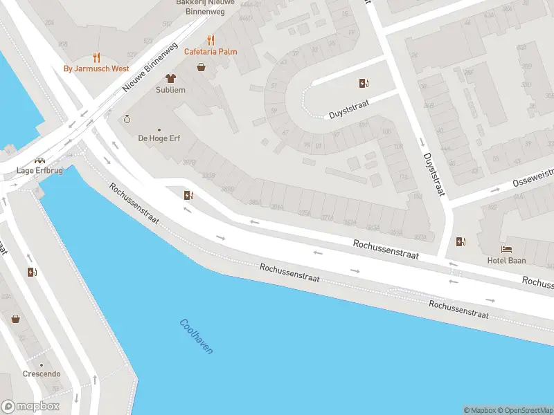 Ambulance met grote spoed naar de Rochussenstraat in Rotterdam