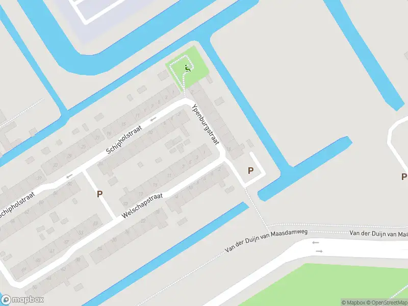 Ambulance met gepaste spoed naar de Welschapstraat in Rotterdam