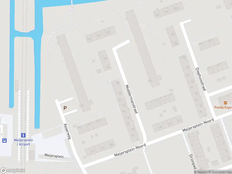 Ambulance met grote spoed naar de Moddermanstraat in Rotterdam