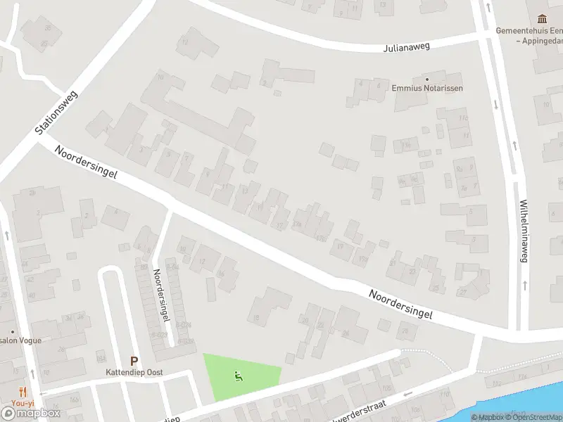 Brandweer met grote spoed naar de Gouden Pand in Appingedam vanwege waarnemen gaslucht