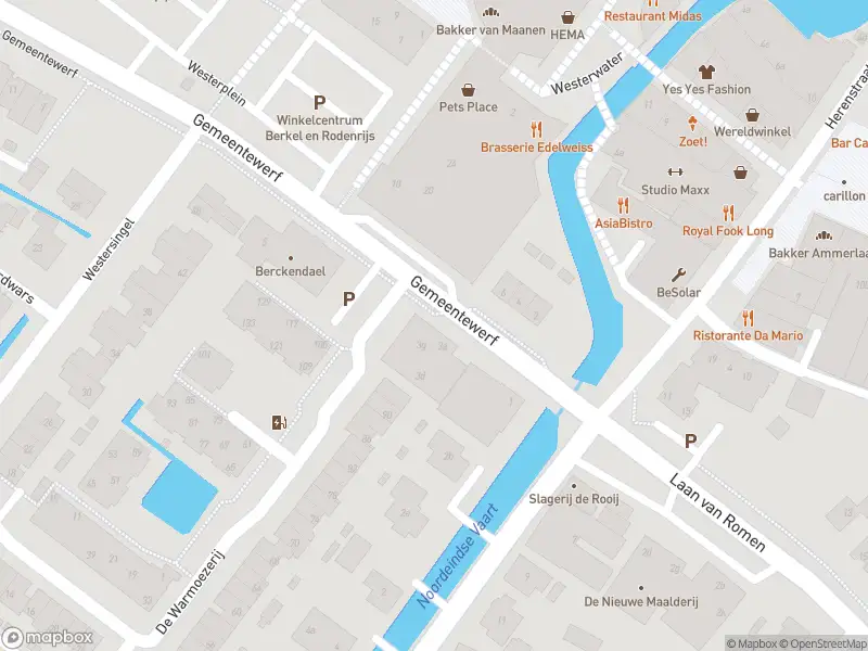 Ambulance met grote spoed naar de Gemeentewerf in Berkel en Rodenrijs