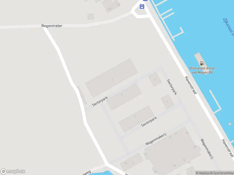 Ambulance met gepaste spoed naar de Sectorpark in Zaandam