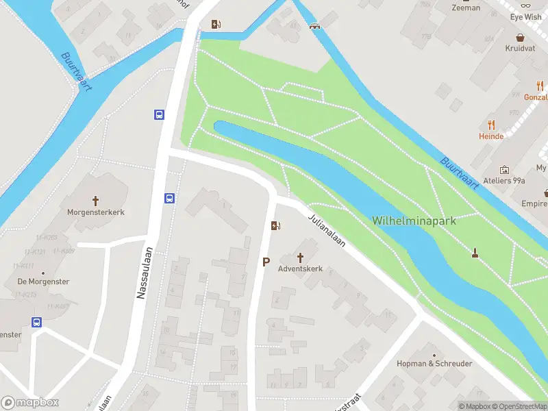 Ambulance met grote spoed naar de Dorpsstraat in Zoetermeer