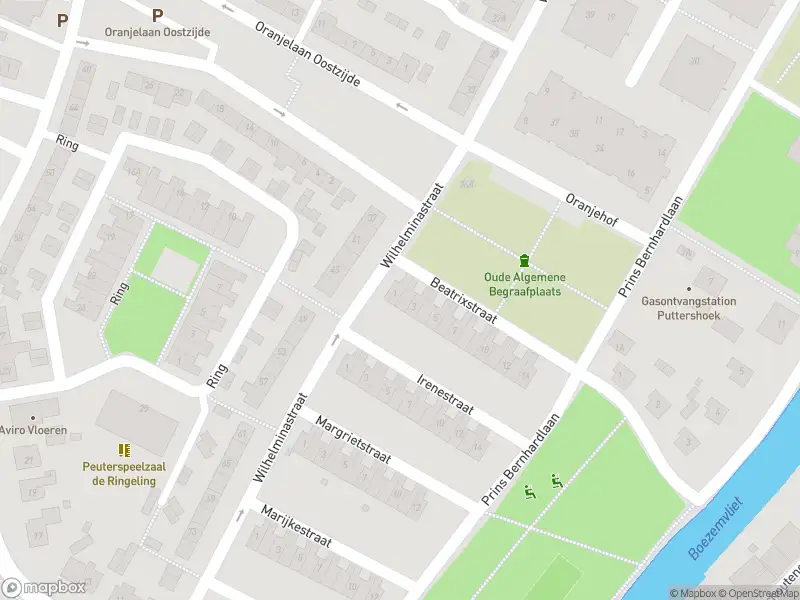 Brandweer met gepaste spoed naar de Beatrixstraat in Puttershoek