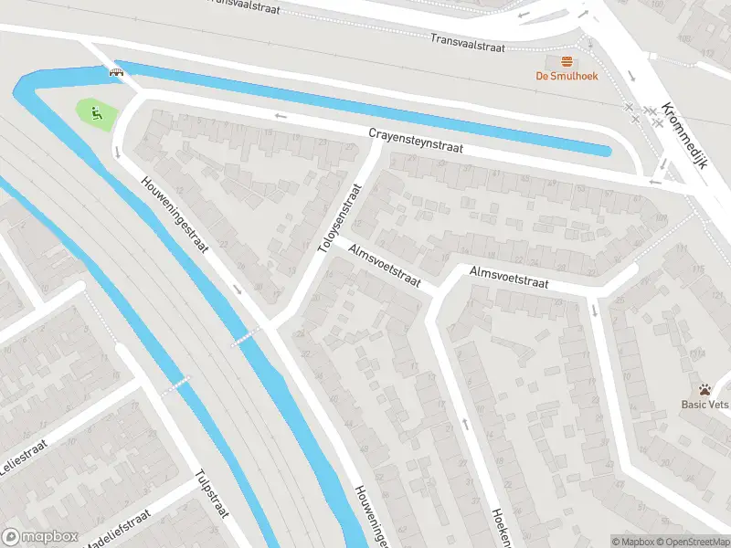 Ambulance met gepaste spoed naar de Almsvoetstraat in Dordrecht