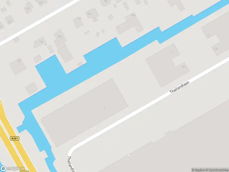 Ambulance met grote spoed naar de Thailandlaan in Aalsmeer