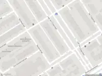 Ambulance met grote spoed naar de Floris Arntzeniusplein in 's-Gravenhage