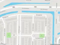 Ambulance met gepaste spoed naar de Van Eesterenveld in Barendrecht