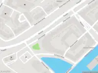 Ambulance met grote spoed naar de Jollensteiger in Zwijndrecht