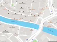 Ambulance met gepaste spoed naar de Lange Haven in Schiedam