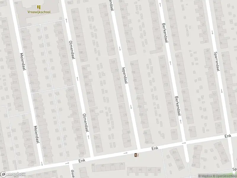 Ambulance met gepaste spoed naar de Iependaal in Rotterdam