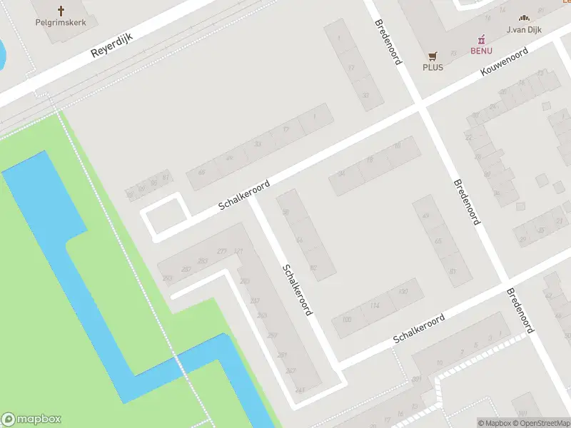 Ambulance met grote spoed naar de Schalkeroord in Rotterdam