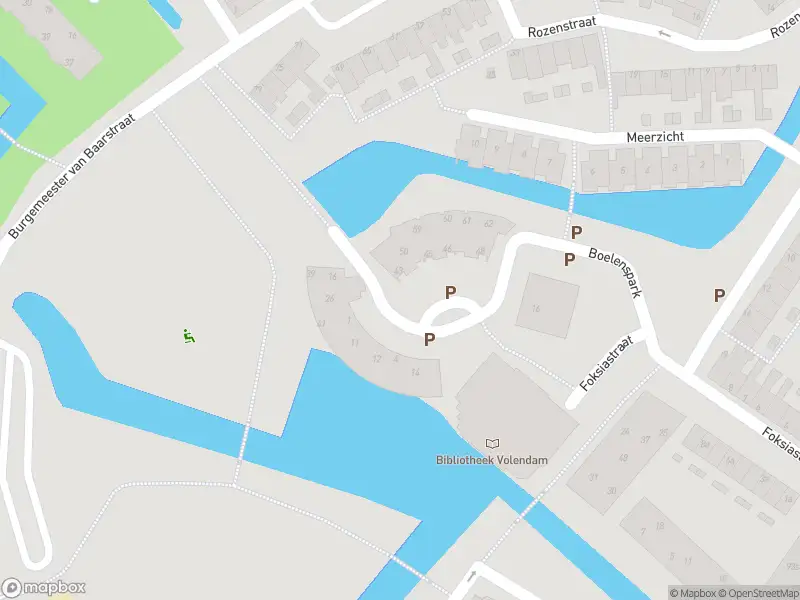 Ambulance met gepaste spoed naar de Boelenspark in Volendam