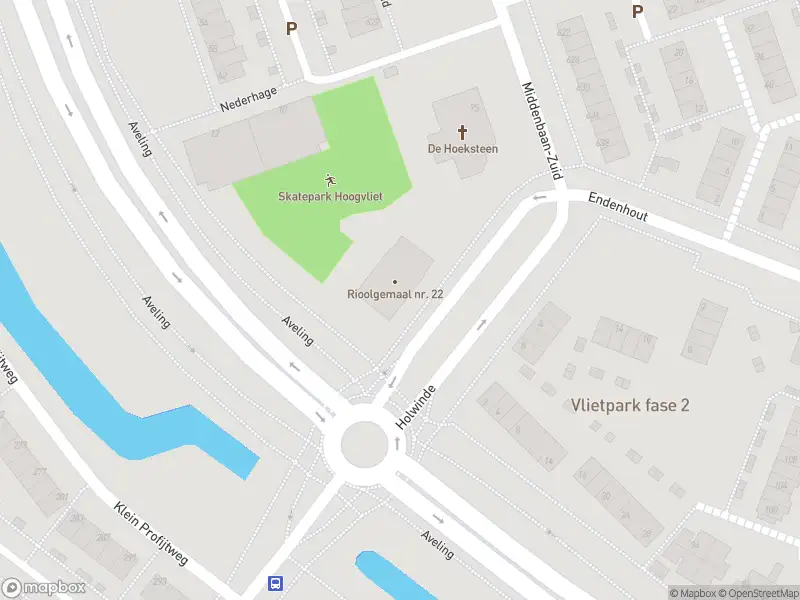 Ambulance met gepaste spoed naar de Holwinde in Hoogvliet Rotterdam