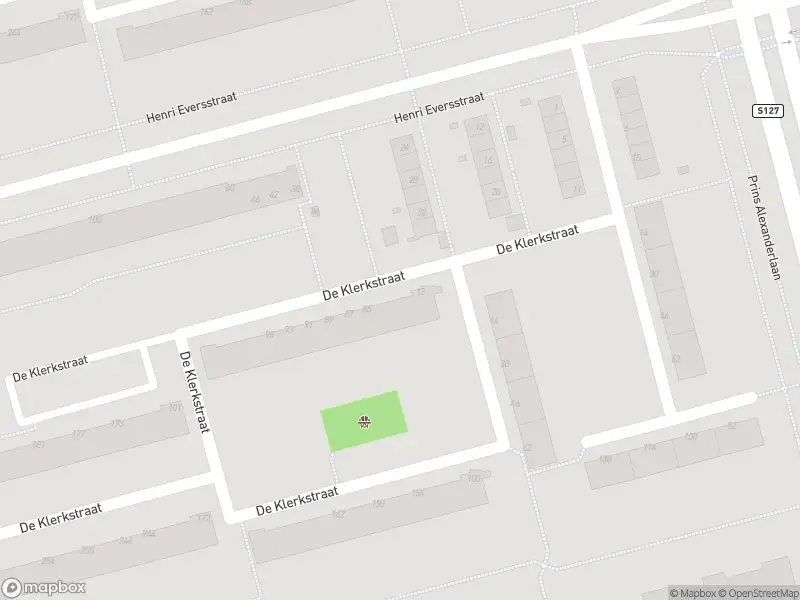 Ambulance met gepaste spoed naar de De Klerkstraat in Rotterdam