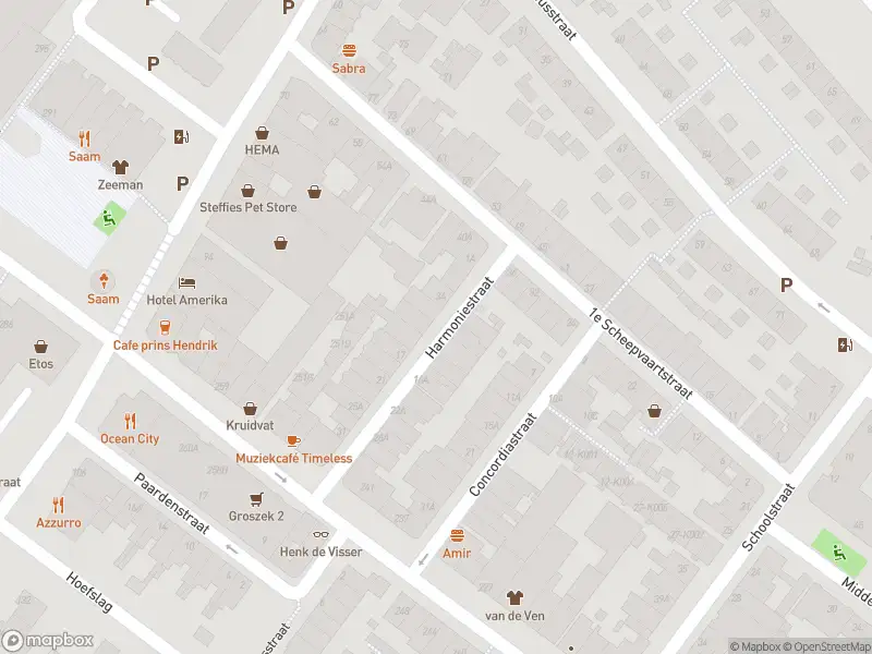 Brandweer met gepaste spoed naar de Harmoniestraat in Hoek van Holland vanwege stankoverlast