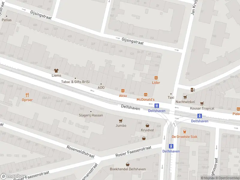 Ambulance met gepaste spoed naar de Schiedamseweg in Rotterdam