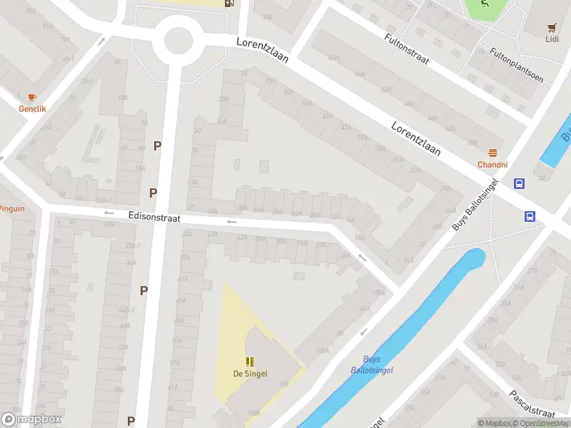 Ambulance met grote spoed naar de Edisonstraat in Schiedam