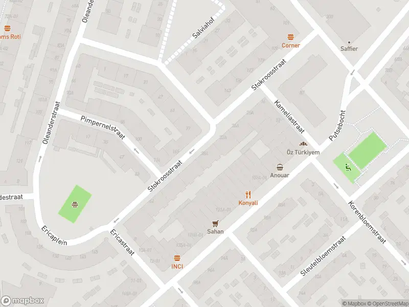 Ambulance met gepaste spoed naar de Stokroosstraat in Rotterdam