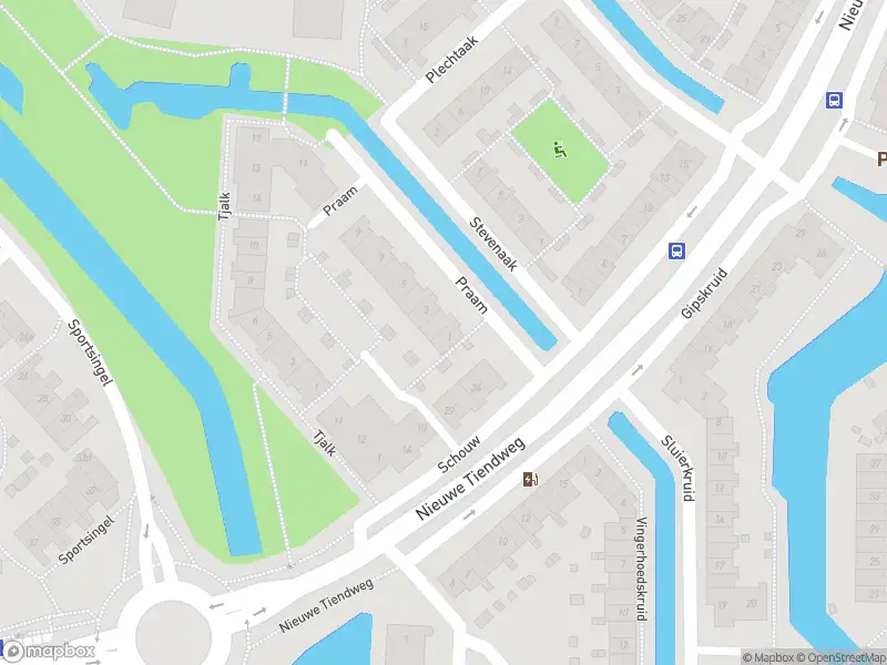 Ambulance met grote spoed naar de Praam in Krimpen aan den IJssel