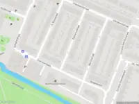 Ambulance met gepaste spoed naar de Karel van Manderstraat in Alkmaar