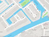 Ambulance met gepaste spoed naar de Dokter Perquinstraat in Leidschendam