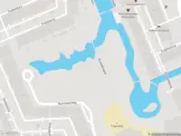 Ambulance met grote spoed naar de Prattenburg in Haarlem