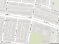 Politie naar de Bredalaan in Eindhoven vanwege ongeval met letsel