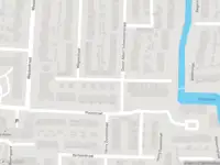 Ambulance met grote spoed naar de Burgemeester Uilkensstraat in Bergambacht