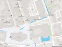 Brandweer met gepaste spoed naar de Beekstraat in Arnhem vanwege afgaan automatisch brandalarm