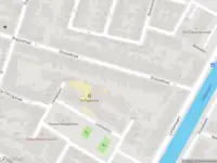 Ambulance met gepaste spoed naar de Zuid Brouwersstraat in Haarlem