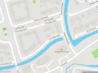 Politie naar de Prins Mauritshof in Steenwijk vanwege aanrijding met letsel