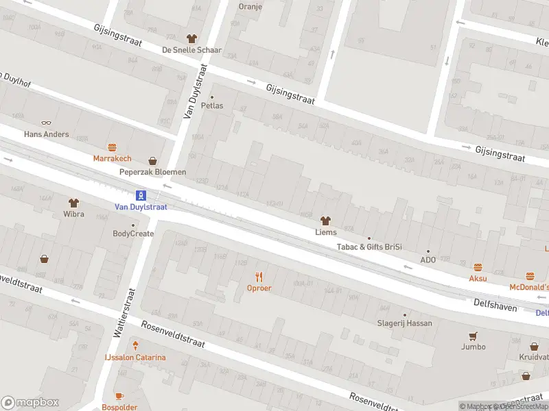 Ambulance met grote spoed naar de Schiedamseweg in Rotterdam