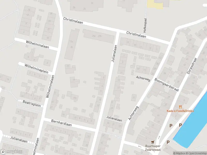 Ambulance met grote spoed naar de Julianalaan in Zwartewaal