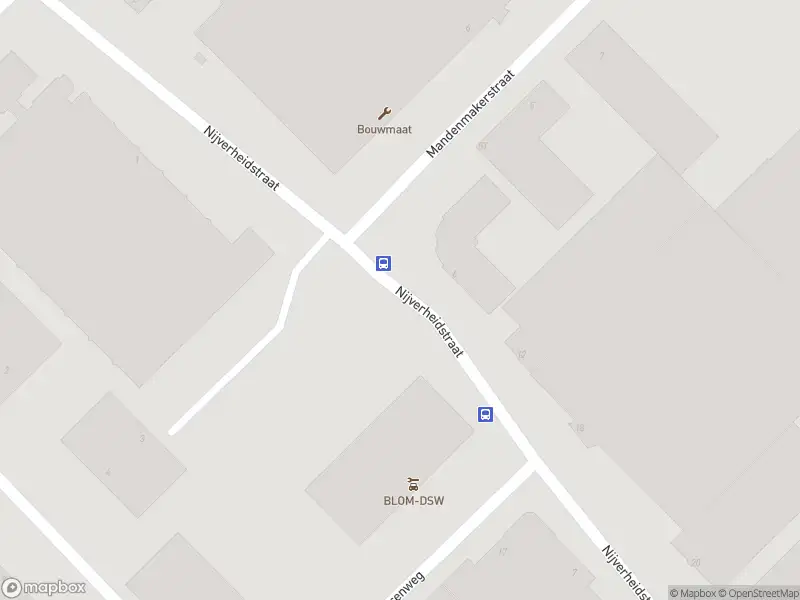 Ambulance met gepaste spoed naar de Nijverheidstraat in Katwijk