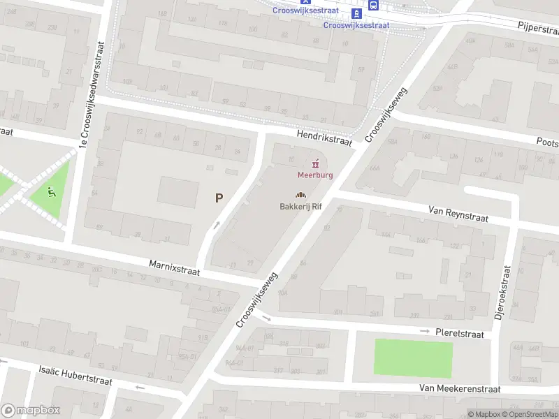 Ambulance met gepaste spoed naar de Crooswijkseweg in Rotterdam