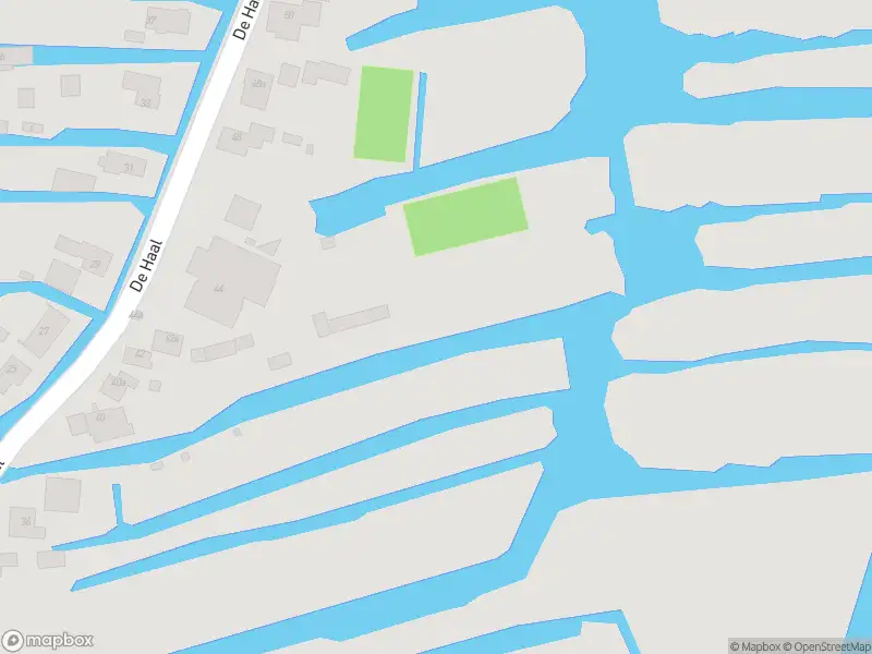 Ambulance naar de De Haal in Oostzaan vanwege ongeval met letsel